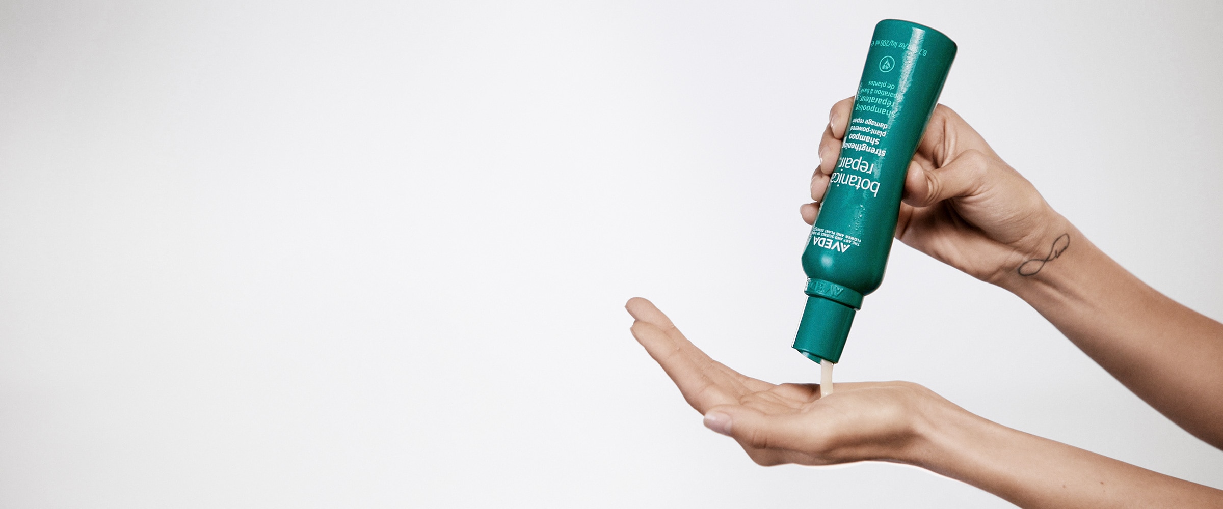 Leer botanical repair strengthening shampoo gebruiken
